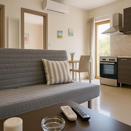 Zanteapts Buitenkant foto